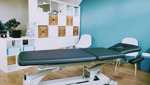 BUCHET Cyril Ostéopathe DO et VRIJENS Céline Kinésithérapeute place picture